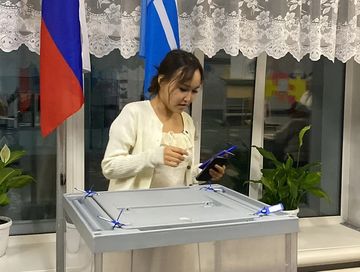 Первый голос в день совершеннолетия