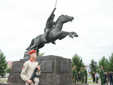 Вечная слава героям!