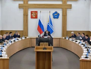 В борьбе с паводками и пожарами