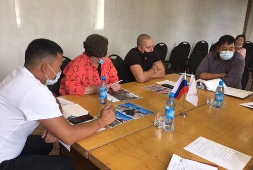 Эксперты ОНФ в Туве обратили внимание региональной власти на необходимость благоустройства одной из худших площадок России
