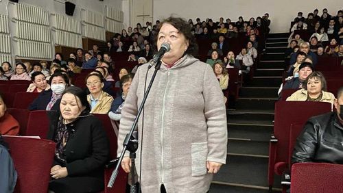 В районах Тувы представили отчет о деятельности правительства республики за 2020 год