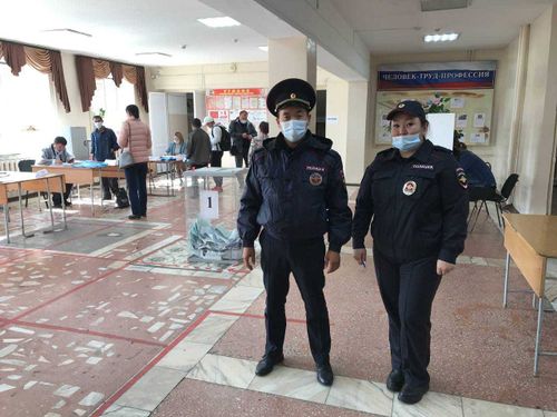 В Туве для обеспечения правопорядка и общественной безопасности во время выборов задействовано около 350 сотрудников полиции