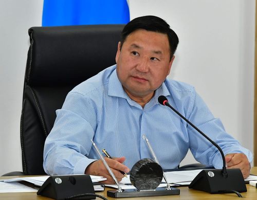 Владислав Ховалыг поручил обеспечить продовольственную безопасность в Туве
