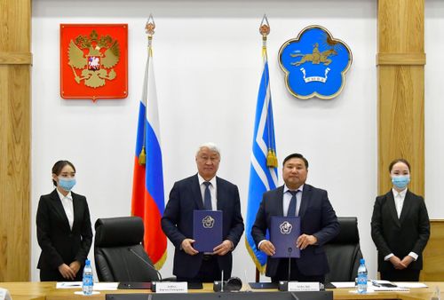 Состоялось совместное заседание Совета Верховного Хурала и Совета Правительства Республики Тыва
