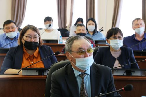 В Верховном Хурале завершается серия стажировок для руководителей местного звена