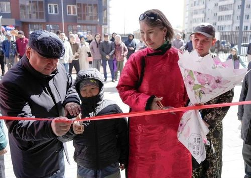 Сегодня в Кызыле ввели в эксплуатацию новый жилой комплекс «Солнечный»
