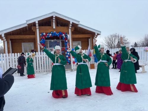 Шесть новых фельдшерско-акушерских пунктов и врачебную амбулаторию открыли в Дзун-Хемчикском и Улуг-Хемском районах