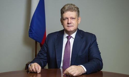 Поздравление полномочного представителя Президента Российской Федерации в Сибирском федеральном округе с Днём работника прокуратуры