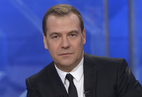 Дмитрий Медведев: «Посягательство на территорию России - преступление, совершение которого позволяет использовать все силы самозащиты»