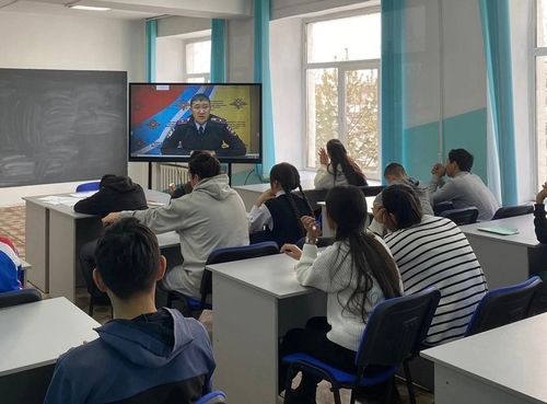 В учебных заведениях Тувы проводится единый киберурок «PROЗдоровый выбор»