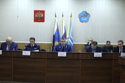 Под председательством прокурора Тувы состоялось координационное совещание по вопросам противодействия преступности среди несовершеннолетних