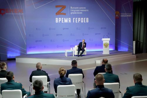 Владимир Путин встретился с участниками программы «Время героев» в Подмосковье