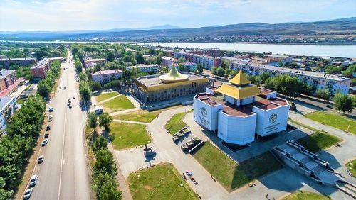 Глава Тувы поздравил кызылчан с Днём города