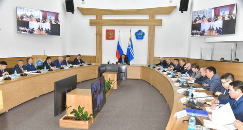 Ход отопительного сезона в республике обсудили сегодня на аппаратном совещании