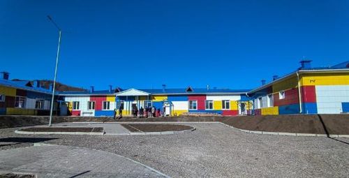В таежном селе Эржей готовятся к открытию два социальных объекта