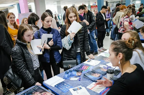 Завтра в Кызыле пройдет специализированная ярмарка вакансий для выпускников
