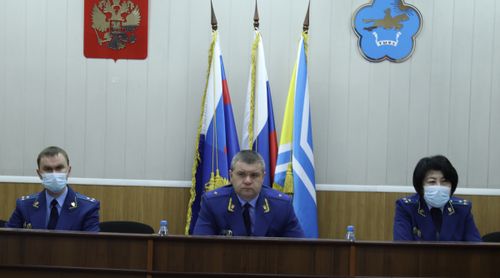 В Прокуратуре Тувы рассмотрели вопросы состояния законности при обращении граждан