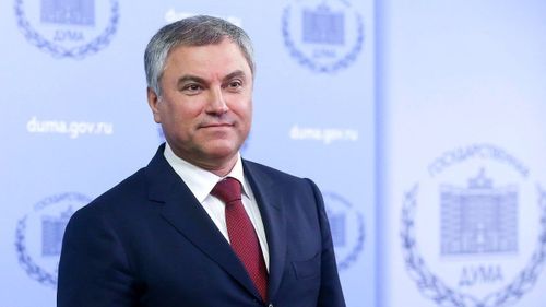Владислав Ховалыг поздравил Вячеслава Володина с Днем рождения