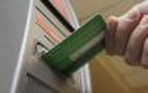 Банкоматы в Туве уже принимают платежные карты «Мир»