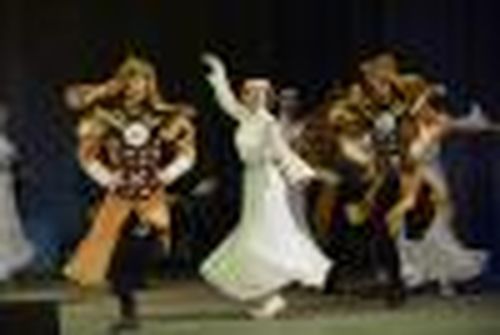 Театр танца «Ойраты» — в Туве