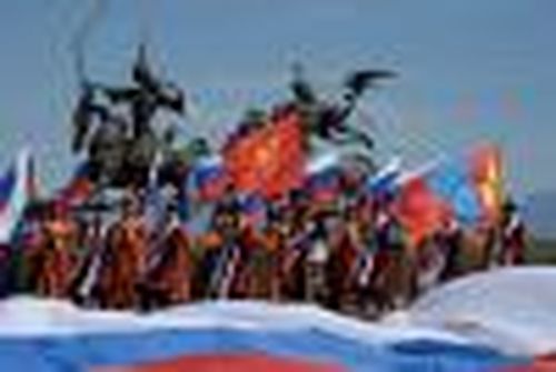 В семье единой