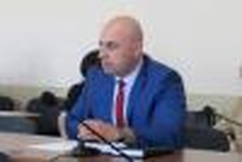 Госмонополиям предложено потесниться