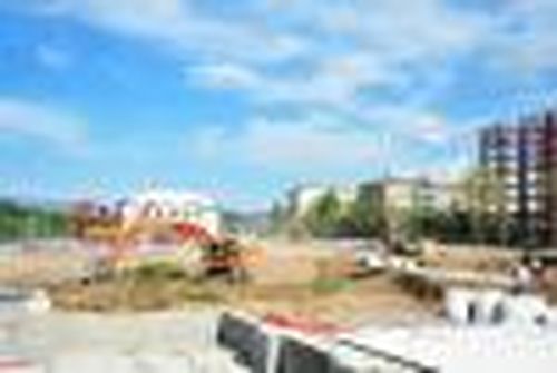Труд строителя почетен