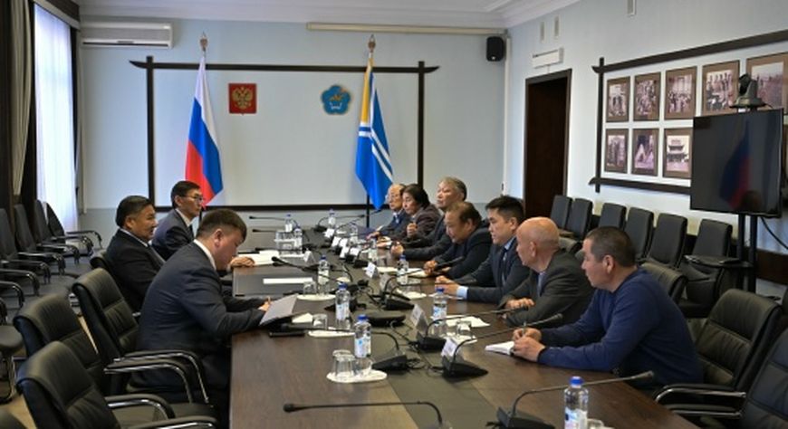 Владислав Ховалыг: "Устуу-Хурээ остается в нашей повестке"